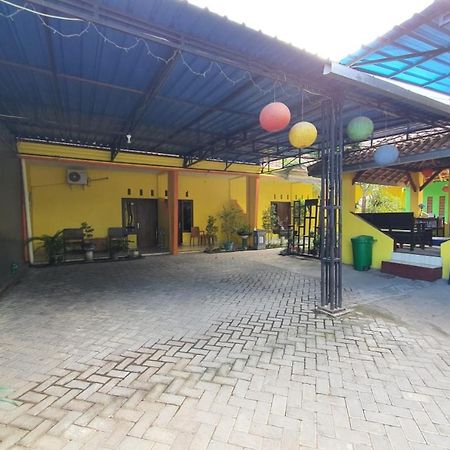 New Puri Amalia Banyuwangi (East Java) Exterior foto