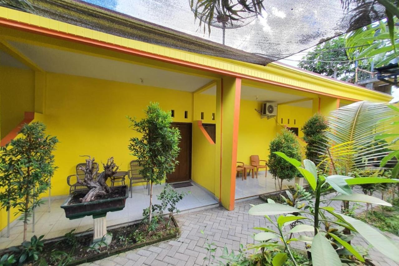 New Puri Amalia Banyuwangi (East Java) Exterior foto